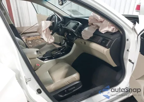 2017 Honda Accord Ex-L z USA, uszkodzony, nr VIN 1HGCR2F88HA037333